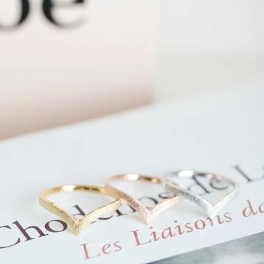 

Fashion Brass Rings Golden Color Jewelry V Shape Gold silver wire Chevron Rings V Shape Copper ring Women