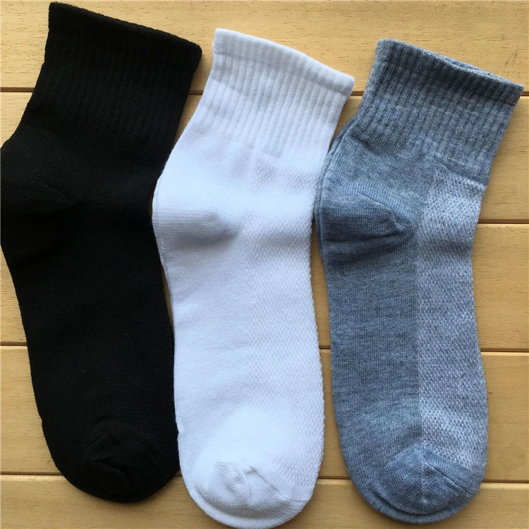 

In Stock Hot Sale solid color men cheap socks mens casual sports socks, Black white gray