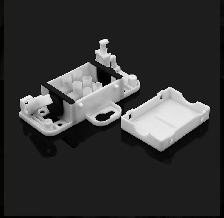 M654 Plastic Small Electrical Cable Connection Box With Terminal