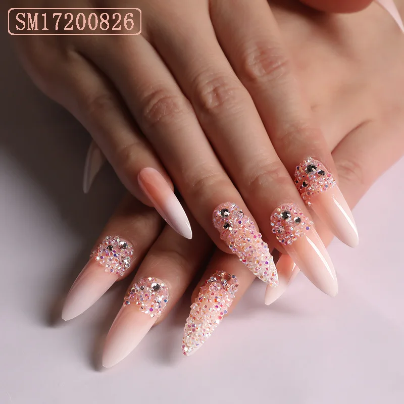 

Hot Trend 24 Pieces Easy Apply High Quality False Nails Pressed on Nails Package