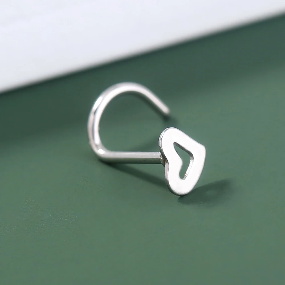 

Personality Hip Hop Medical Steel Body Piercing Jewelry Fashion Heart Silver Curve Nose Ring Body Jewelry Wholesale