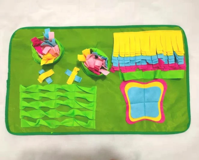 

Snuffle Mat for Dogs Washable Pet Feeding Nosework Treats Mat Puzzle Training Toy for Puppies Non Slip Pet Sniffing Met, Gree , blue ,orange or customized