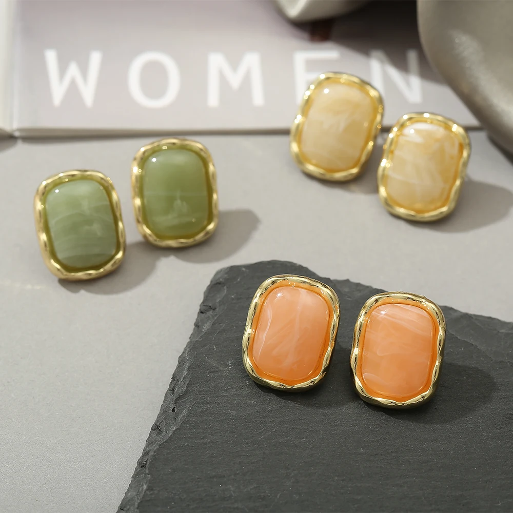 

2021 New Elegant Amber Geometric Classic for women All-match Earrings, Colorful
