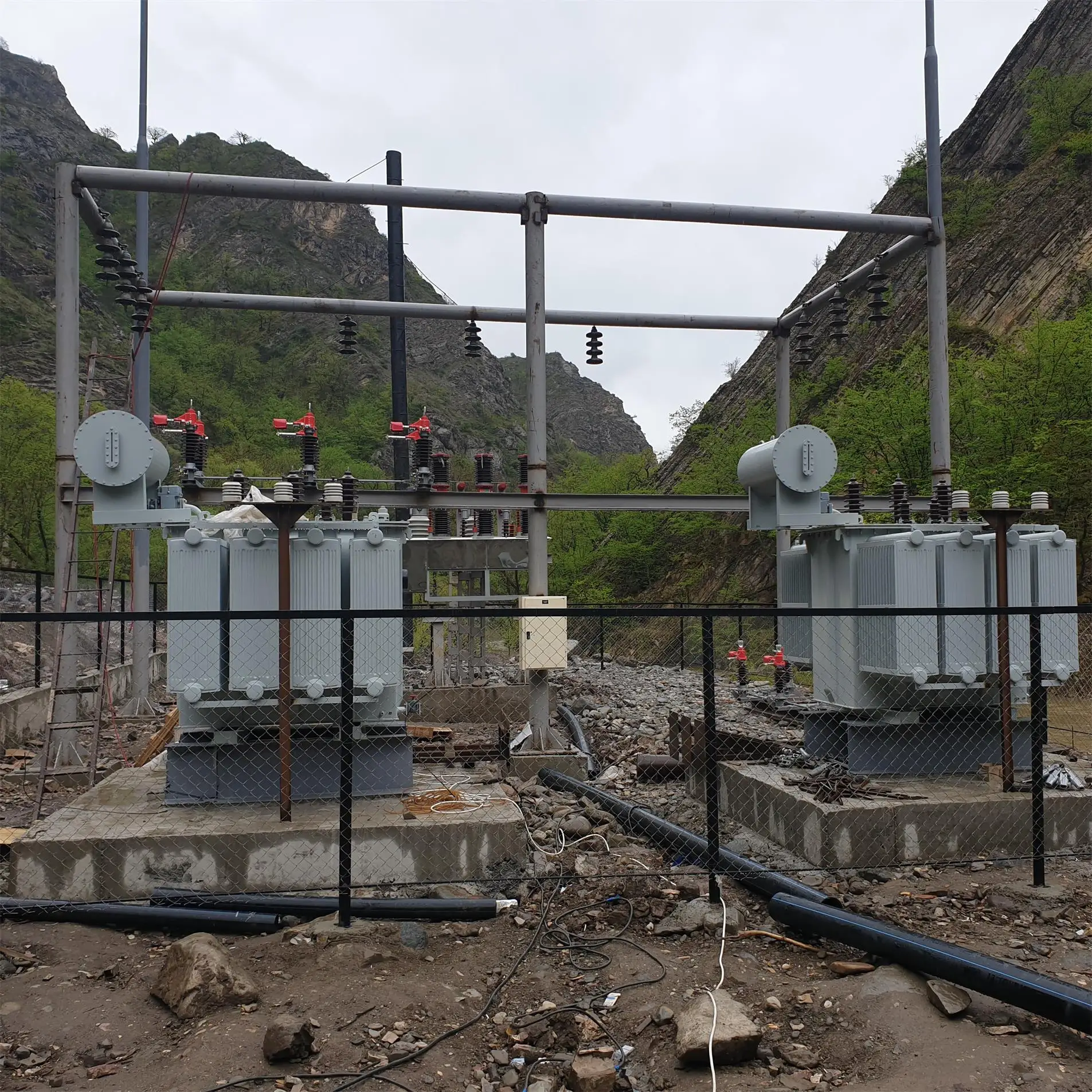 11kv 20Kv 40,5kv Sf6 hexafluoreto de enxofre a alta tensão disjuntor a  vácuo o VCB - China Disjuntor a vácuo, Voltagem média Disjuntor