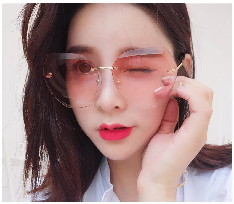 

YTSQA2298 fashion custom funny glasses metal small ocean gradient sunglasses 2020, 1colors