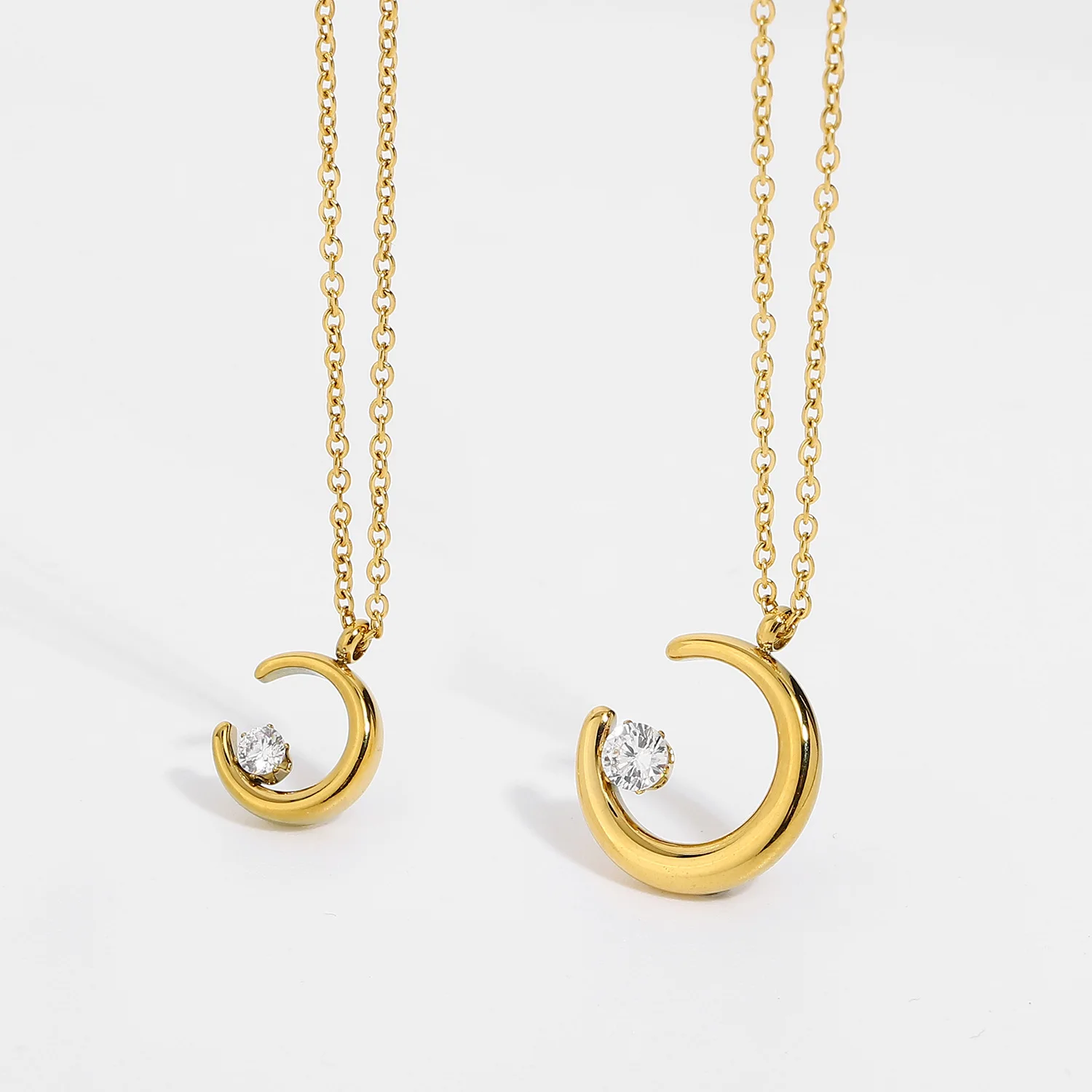 

INS Gold Plated Stainless Steel Zircon Gold Moon Pendant Necklace, As shown in the picture