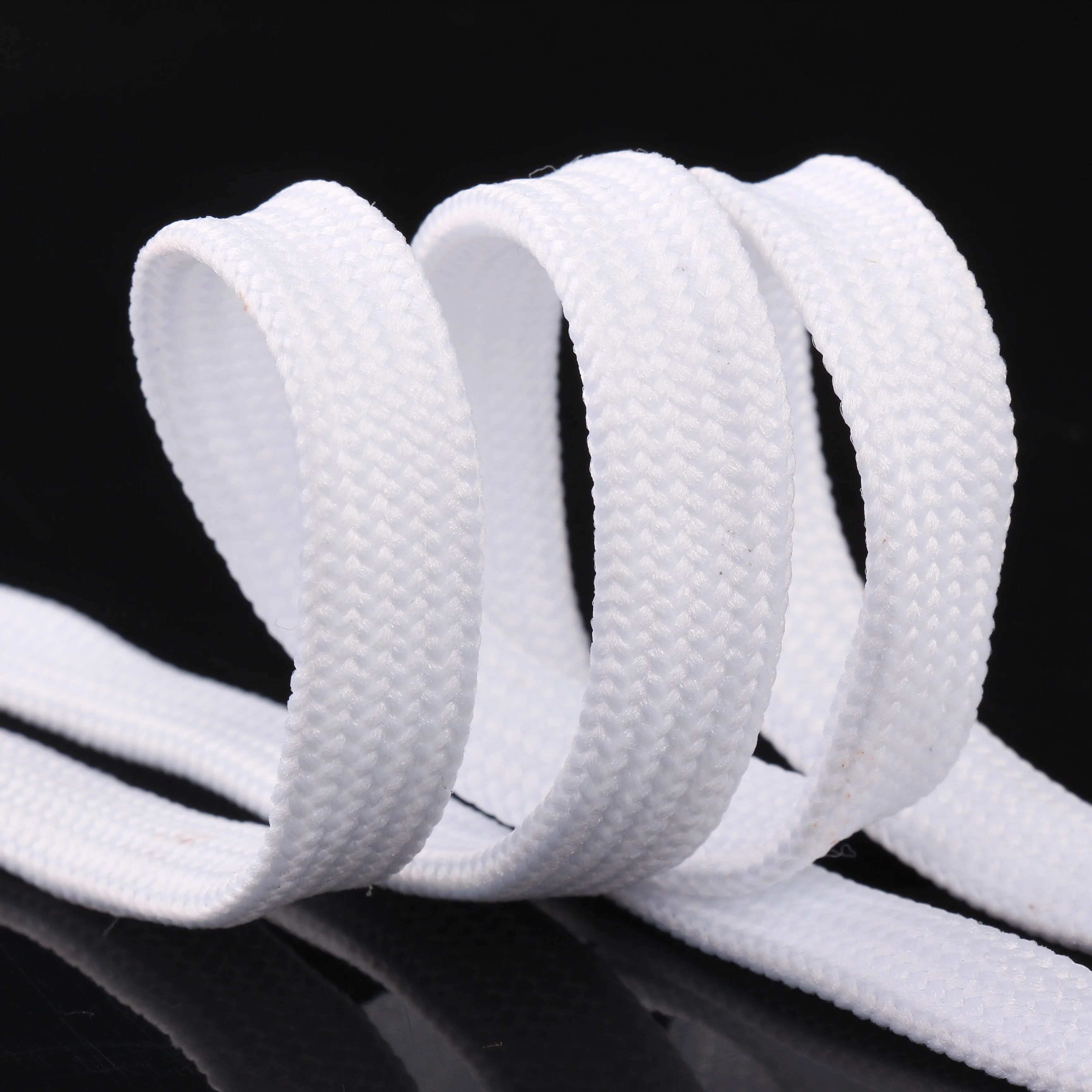 

Amazon Hot Sale 8mm 6mm Flat Shoe laces Classic Black White Shoe Laces custom length long Sneaker Shoe Laces, 2 color