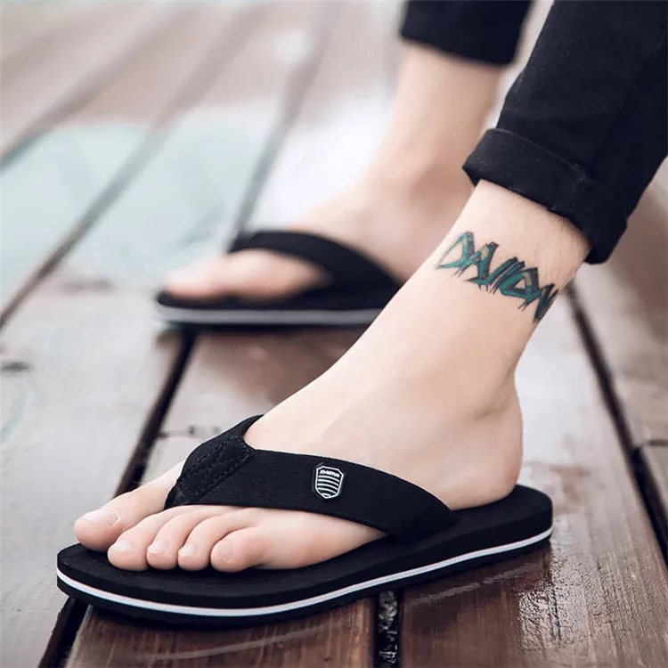 

2021 Flip flops men summer wear Korean casual men's trend beach shoes anti-slip slippers men, Different colors and support to customized