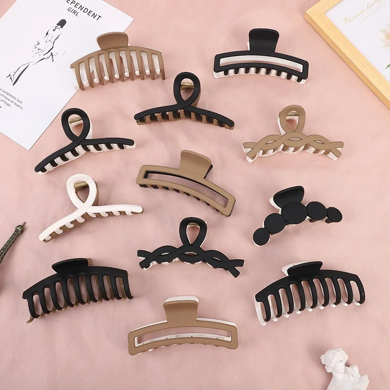 Korean solid color simple clamp geometric acrylic matte grind hair grips black Plastic hair barrettes Frosted square claw clips