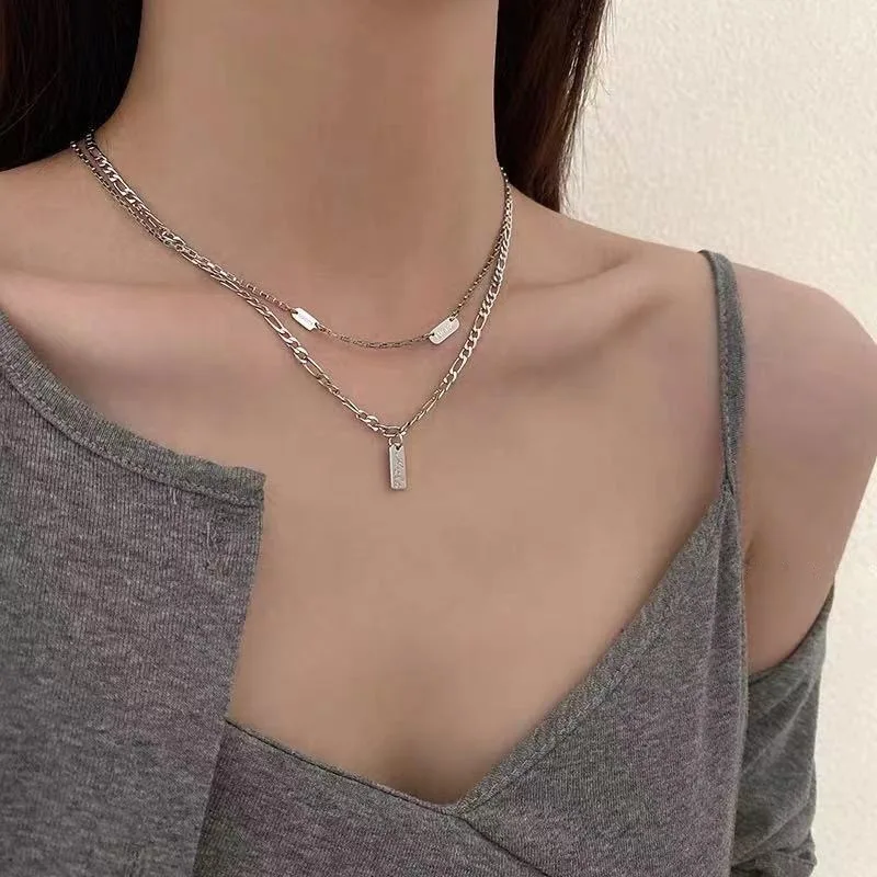 

2 Pieces Hip Hop Clavicle Chain Necklace Set Women Vintage Double Layer Pendant Necklace For Daily Wear Fine Jewelry