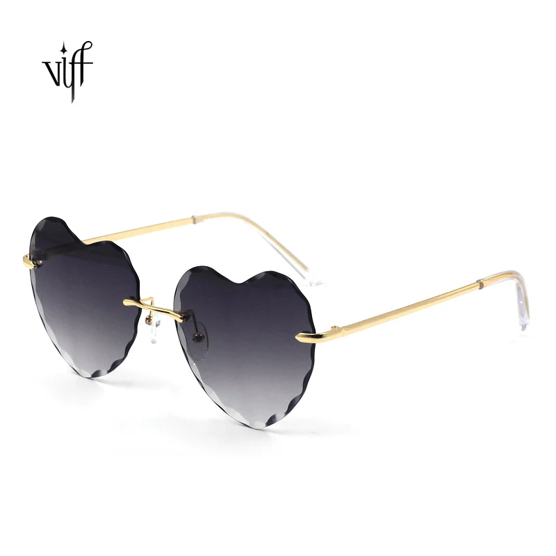 

2020 Hot Sale Heart Shades HM18559 Metal Frame Custom Fashion Women Sunglasses