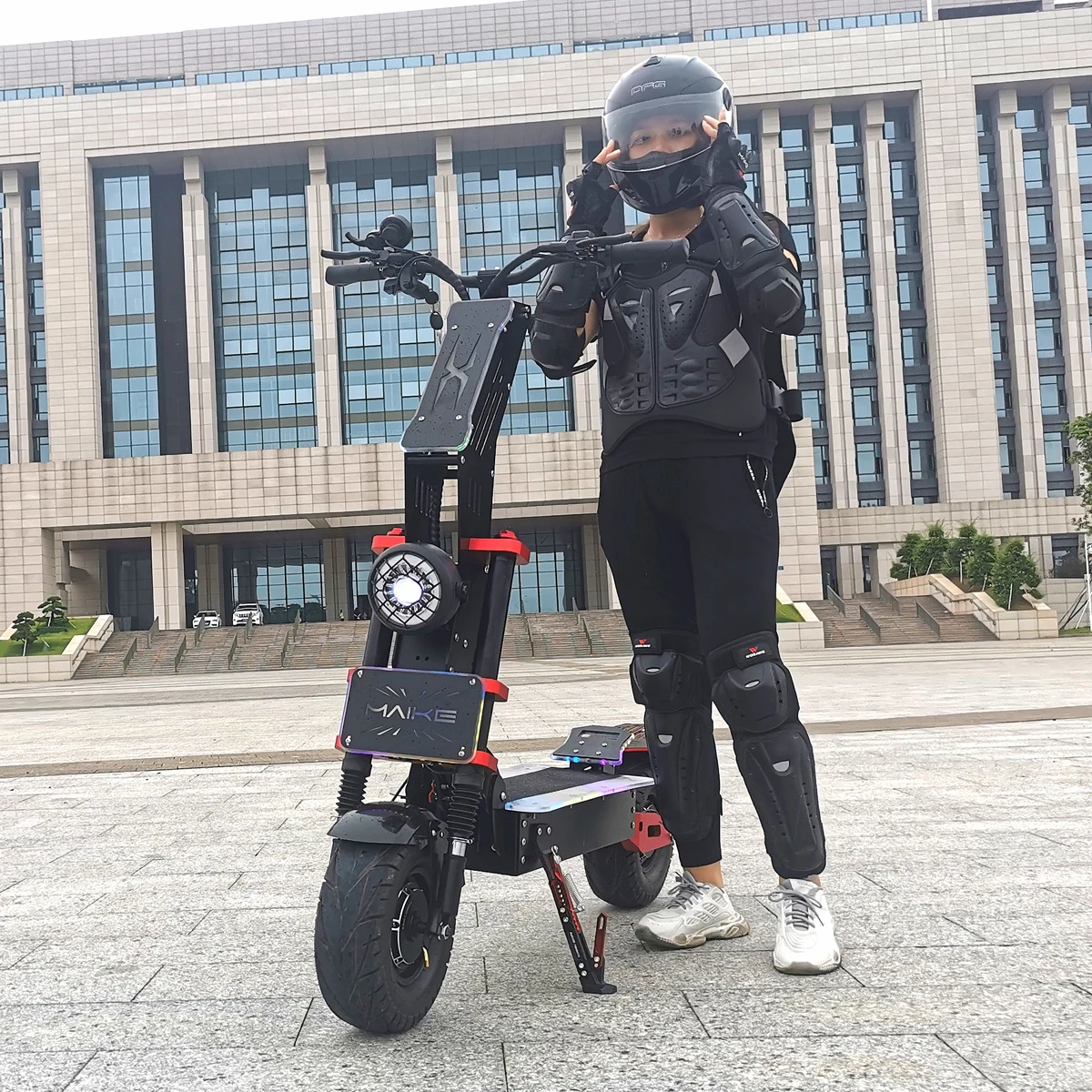 

Maike MKX Christmas gift powerful fat tire e scooter dual motor 30ah 8000w long range foldable electric scooter for adult