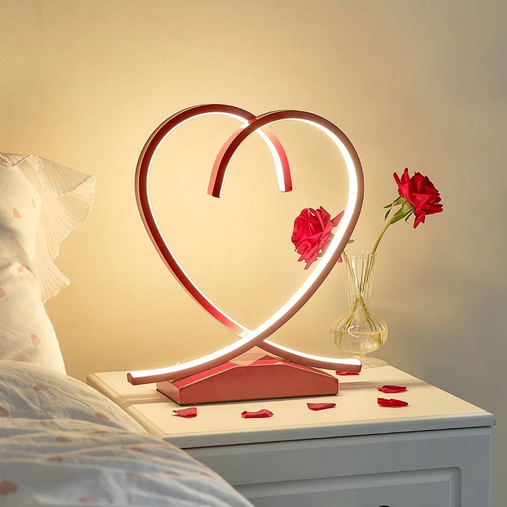 

Room Accessories Home Decoration Light Iron Art Heart Shaped LED Light