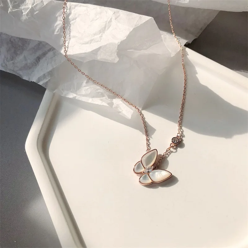 

New Creative 925 Sterling Silver Butterfly Necklace Clear Crystal Butterfly Necklace For Women Gift, Pic