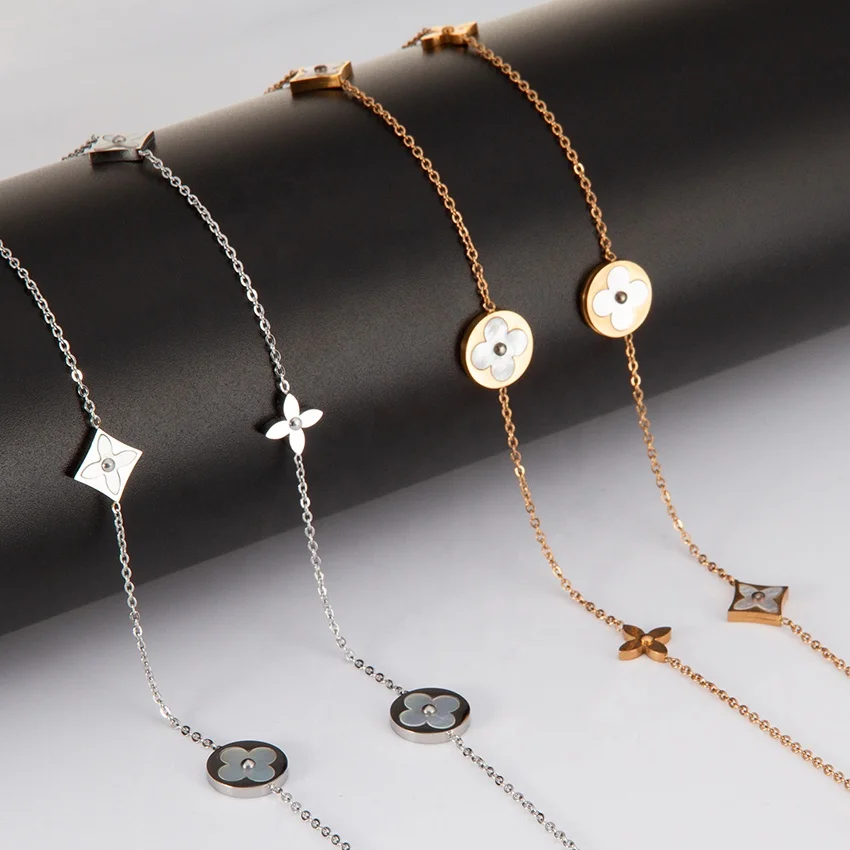 

Four Leaf Clover Long Sweater Chain Necklaces Gold Silver Plated Jewelry Necklace Birthday Gift for Women Mom Wife Girls