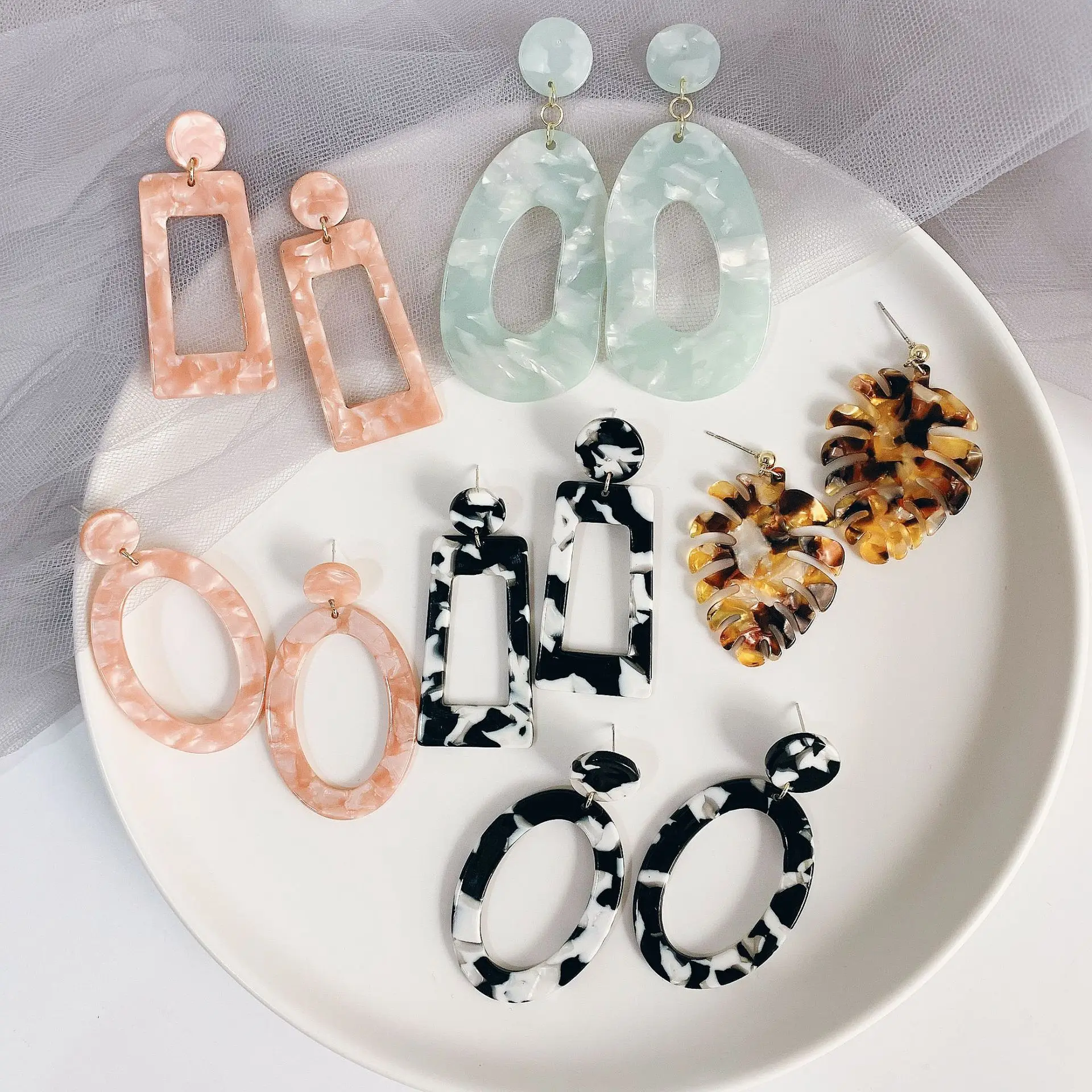 

2021 New Arrival Ho-tselling Fashion Large Earrings Vintage 925 silver Earrings Hyperbole Funky Earrings For Women, Colorful