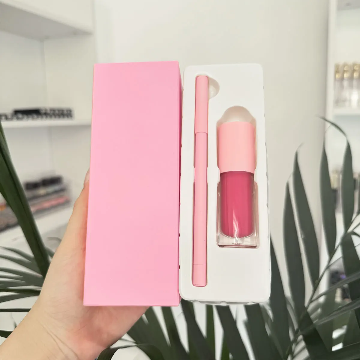 Wholesale Vegan  Lipgloss and Lipliner Kit Custom Lip Gloss  Private Label Lip Gloss and Liner Set Kit