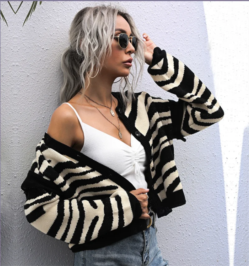 

D4165 Custom Logo Winter Fall Women Cardigan Coats Jacket Plus Size Jackets