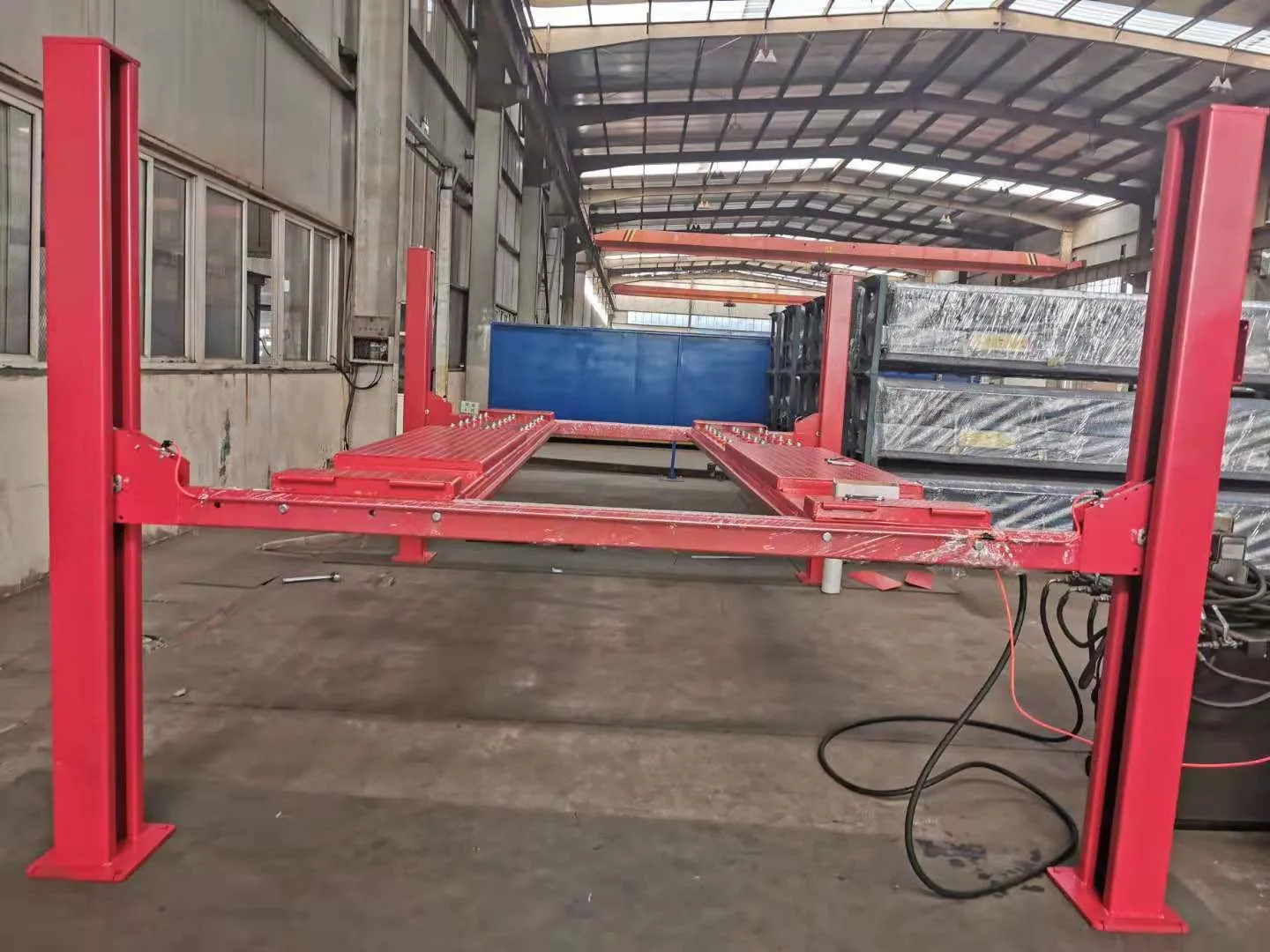 Four Post Hydraulic Cylinder Car Lift For Wheel Alignment Used 4 Post