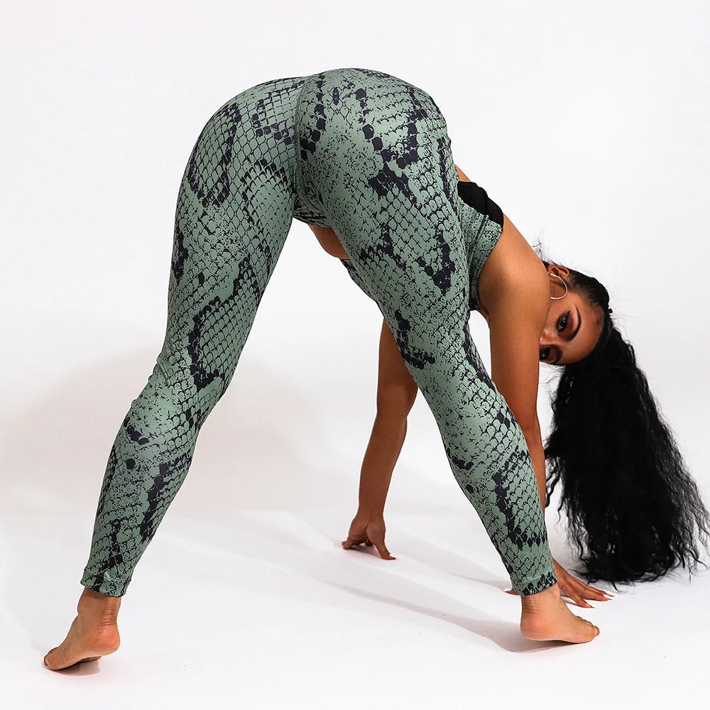 

wholesale sexy active wear apparel women fitness light green snake yoga set