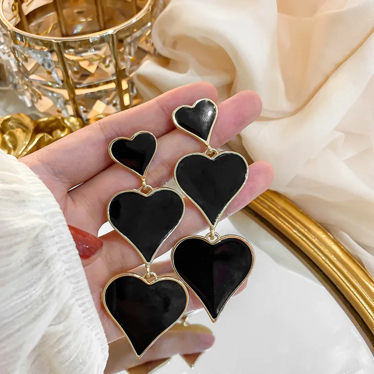 

In Stock French Style Vintage long Dangle Diamond gold heart shaped earrings