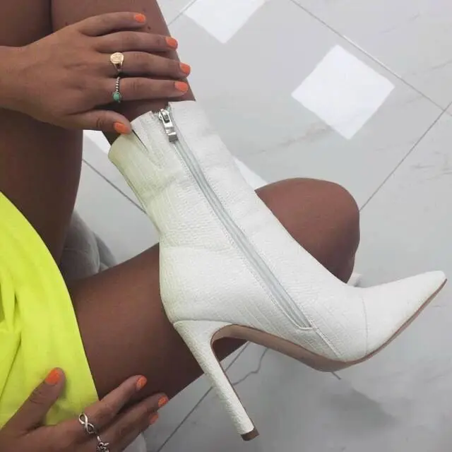 

DEleventh Woman Shoes In Stock New Fashion PU Leather Crocodile pattern Boots Stiletto High Hee Shoes White Black Plus Size 42