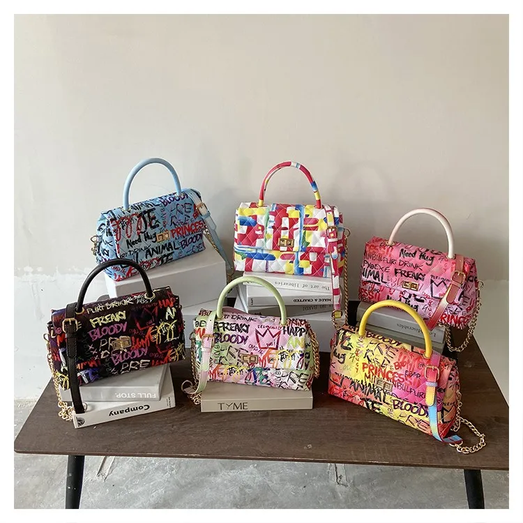 

Graffiti Bag For Women Luxury Handbags Designer Letter Print Crossbody Shoulder Bag Women Travel Tote Bag Ladies Purses, 6 colors,500 pcs can be customizable