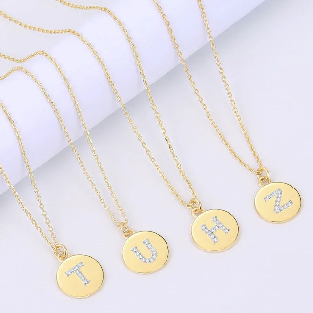 

Gold Initial Pendant Chain Necklace Diamond Paved Round Disc Alphabet Charm Pendant Necklace For Women CZ Zircon Jewelry