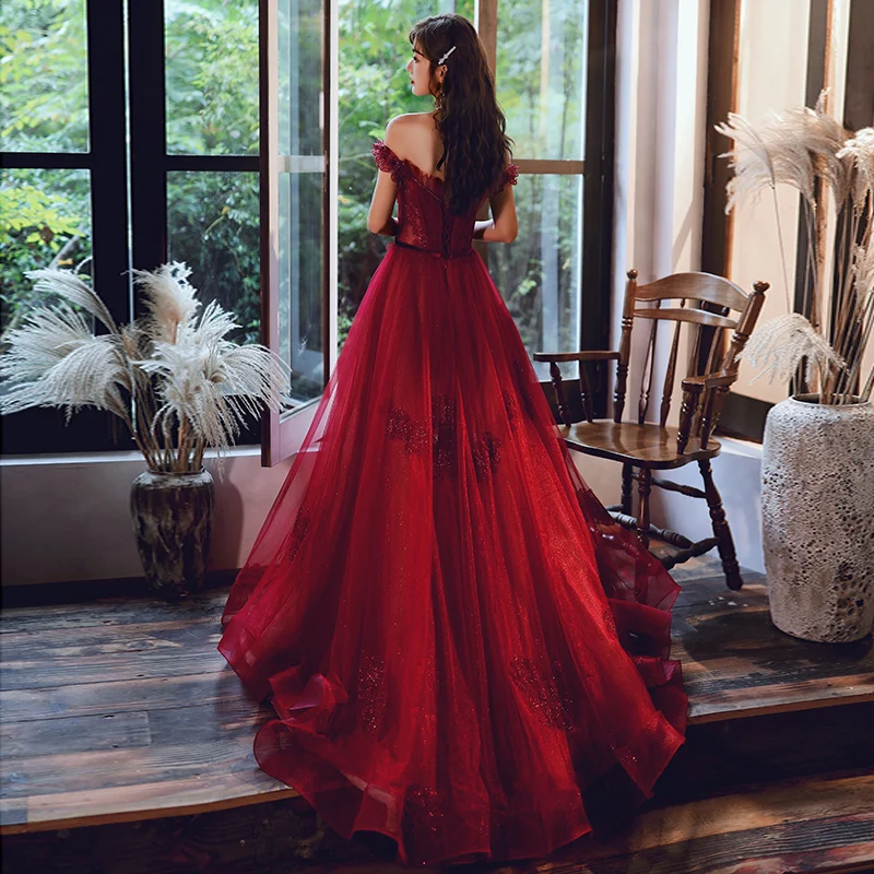 

Charming Long Maroon Night Party Gowns Beads Train Evening Formal Dresses