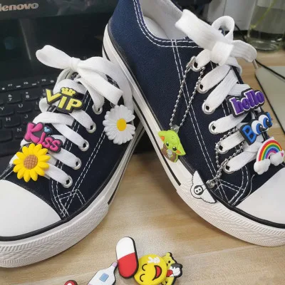 

Youki 2020 Cute cartoon animation PVC creativity shoes accessories