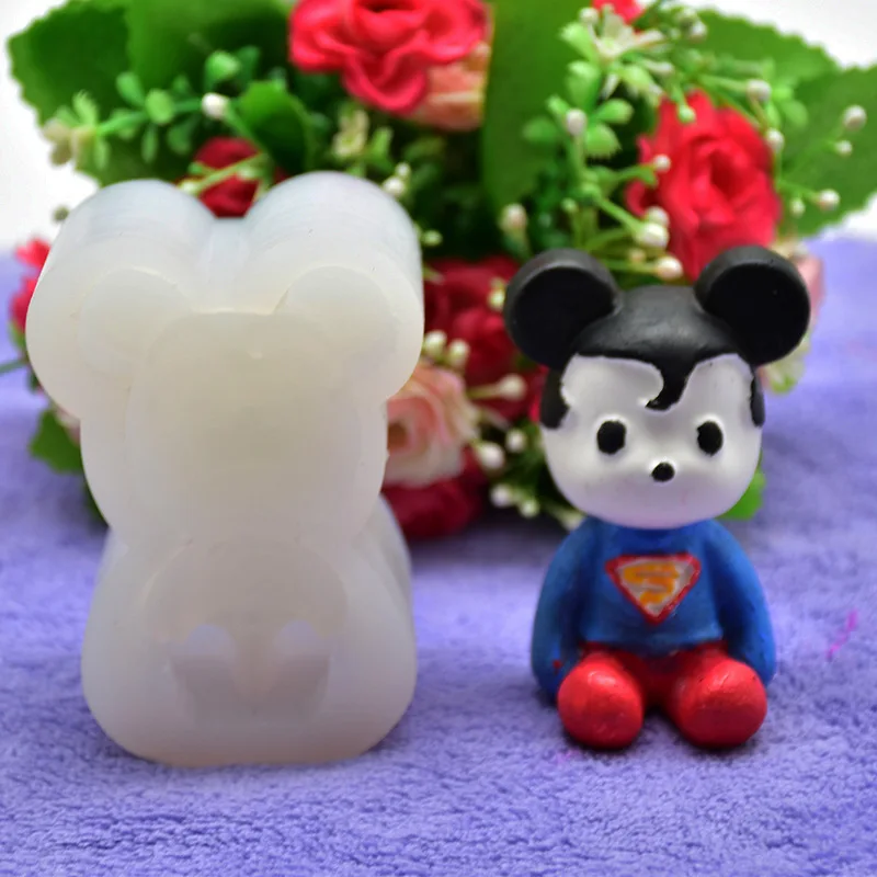 

DIY Baking Superman Bear Shape Cake Fondant Chocolate Car Diffuser Silicone Mold Molds for Chcolate Accessories Supplies