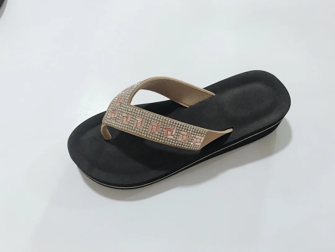 2024 Summer slippers New Fashion Lady High Heel Shoes Wedge Flip Flops