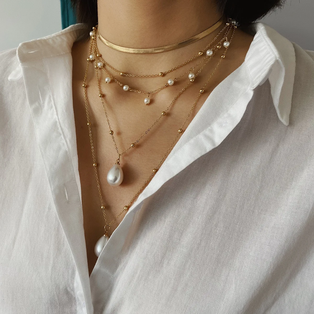 

Neck Jewelry Lady Pendant Pearl Retro Meniscus Gem Multilayer Mix Chain Women Necklace Wholesale