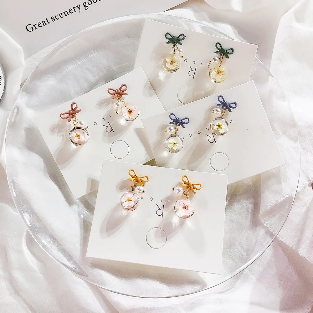 

Small Fresh Flowers Bow Earrings Girls Simple Pearl Short Earrings Dried Flower Earrings, A light green bow, b pink bow, c gray bow, d orange bow