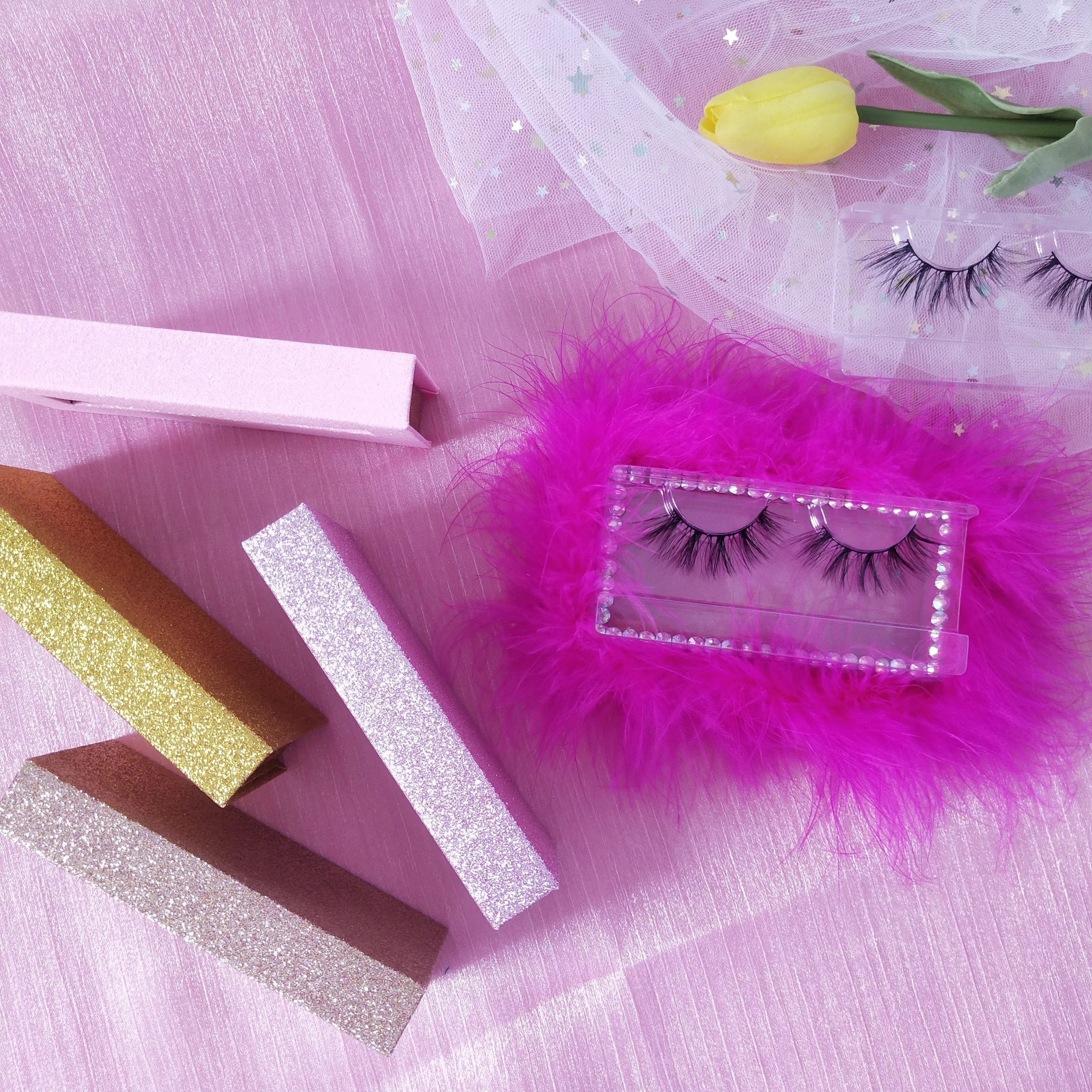 

Silk Eyelash Box With Tray Eyelashes Wholesale Bulk Eyelashes