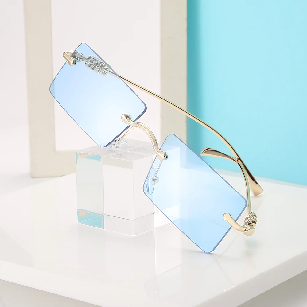 

1305 transparent strong frame long face frameless hip hop blue film glasses small glasses