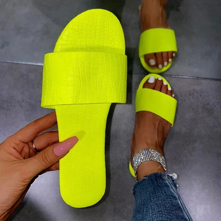 

Fashion Neon Green Rose Red White Black Cheap Wholesale Lady New Shoes 2021 Summer Big Size Slides Sandals Stone Pattern Slipper, Black white/ rose red/ neon green