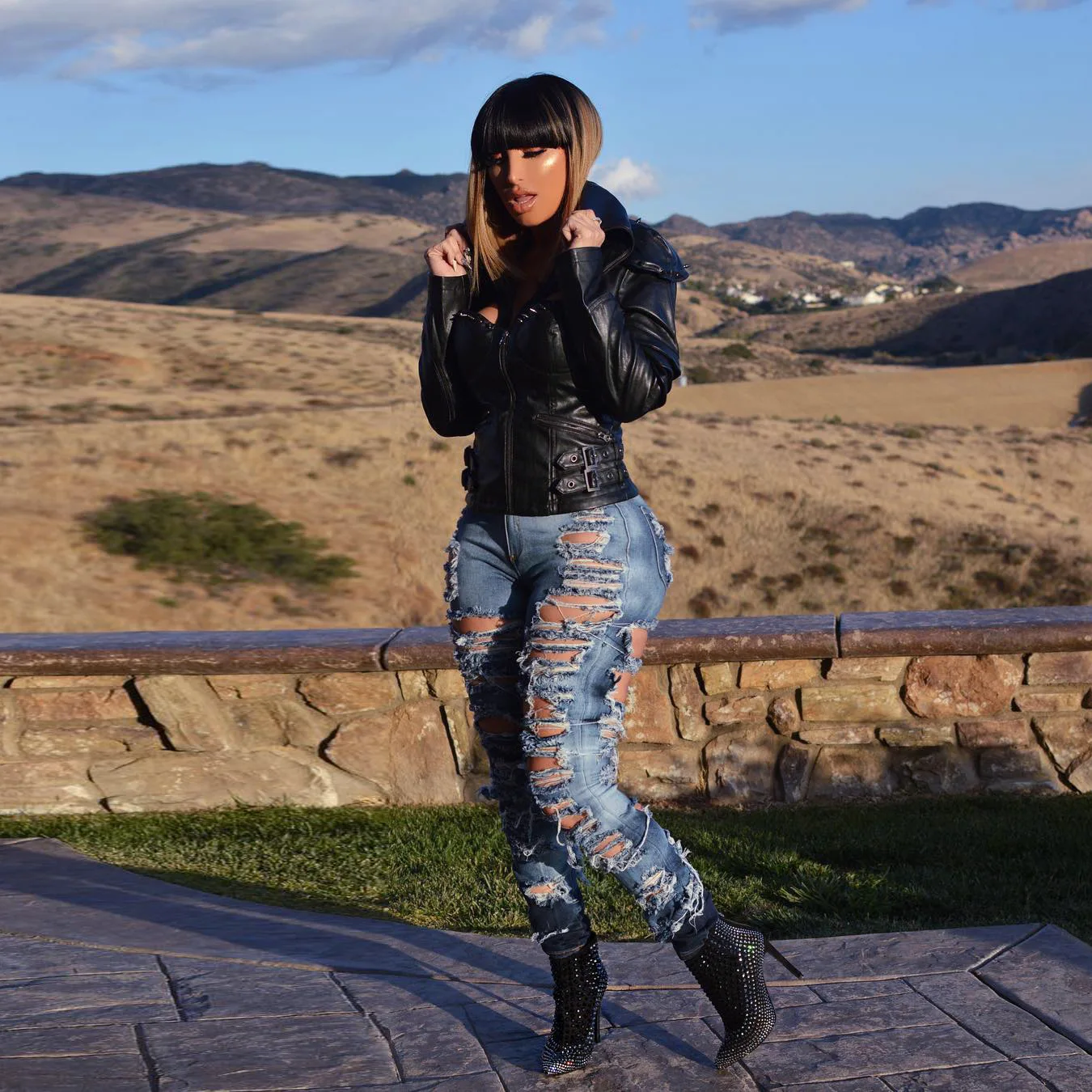 

Women Sexy Washed Holes Jeans Pant Ladies 2021 High Waist Stretch Skinny Ripped Denim Jeans, Picture