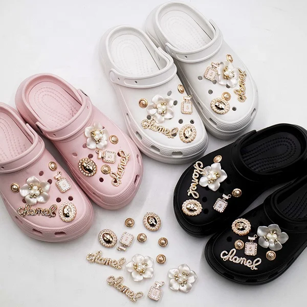 New 2023 luxury bling croc charms Rhinestone metal designer shoe charms fashion designer charms Diamond shoe decoration