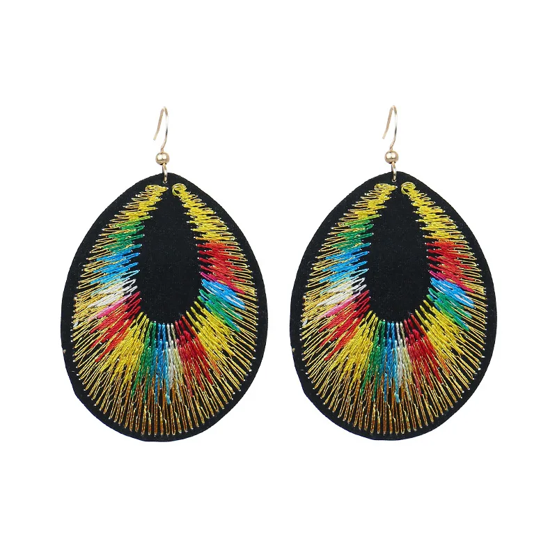 

Boho Handmade Peacock Dangle Earrings Embroidered Ethnic Peacock Feather Earrings for Women, Picture shows
