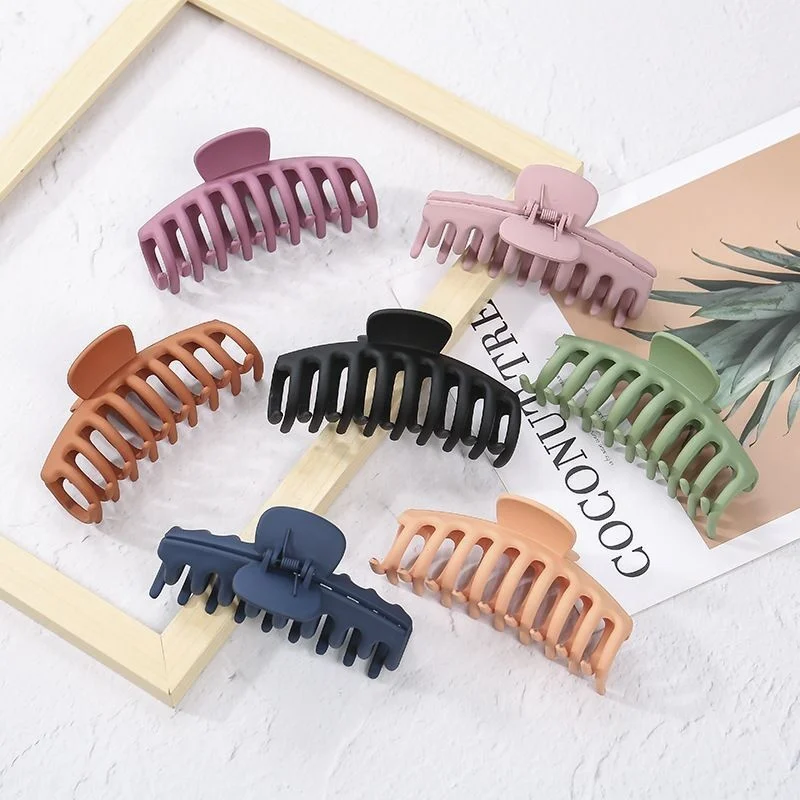 

MIO Large Korean Hairgrip Frosted Plastic Claw clips for Women Jaw Hair clips Nonslip hair clamp Hair Matte Claw Clips