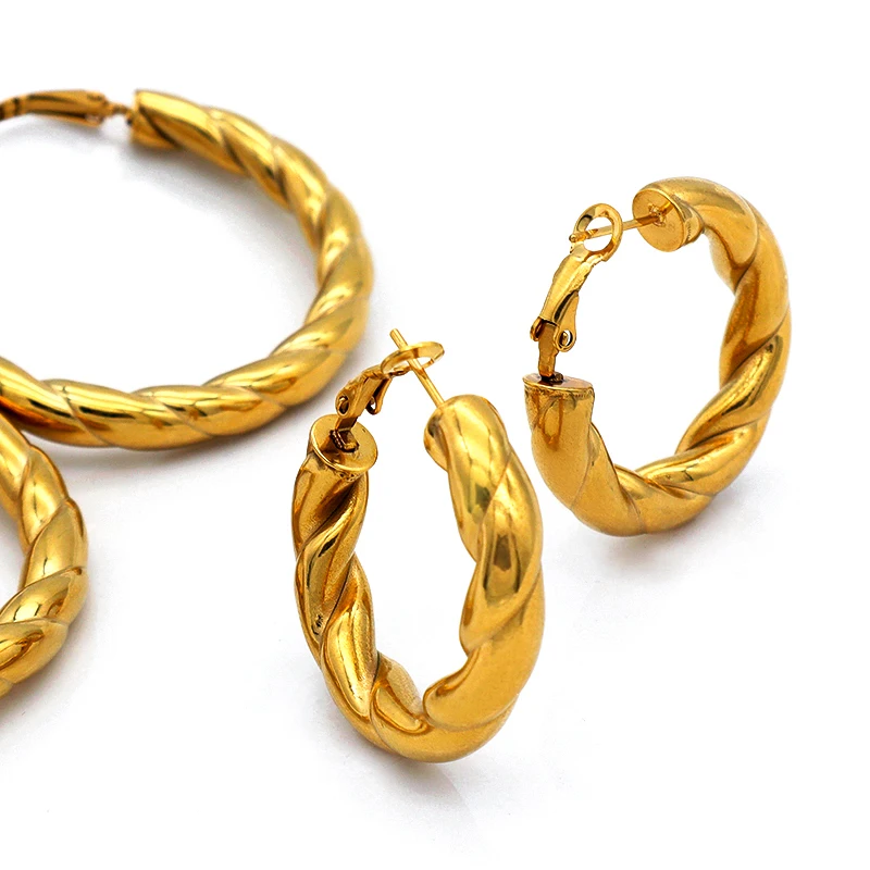 

WE037 Eurpe standard punk jewelry 18k gold plated stainless steel earings women trendy jewelry 2021 chunky hoop earrings