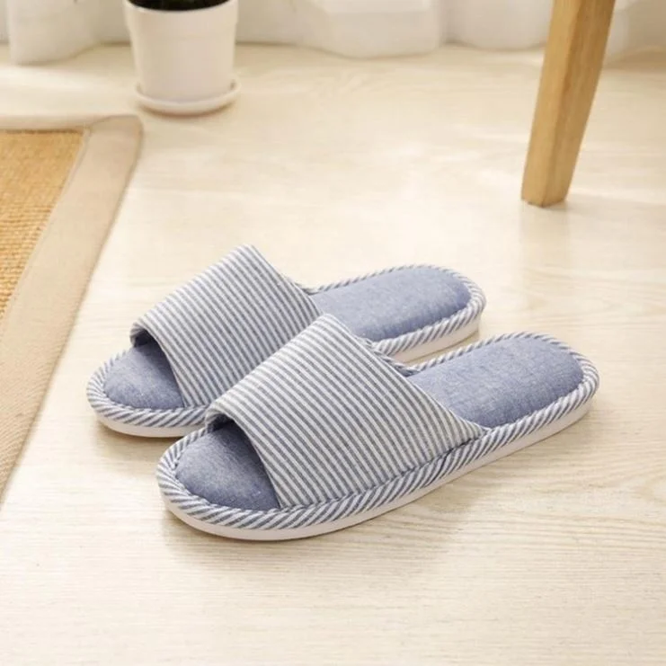

Cartoon Winter Plush Warm Adult Shoes Stitch Mickey Pooh Bear slippers/slides