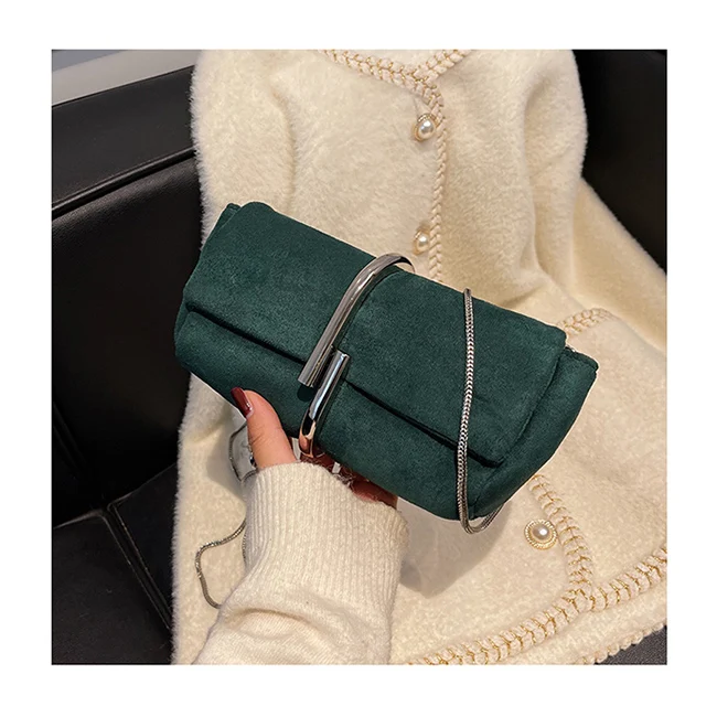 

Vintage Fall Winter 2021 Suede Chains Shoulder Crossbody Purses Fashion Luxury Handbags For Women Sac a Main Femme Bags For Girl