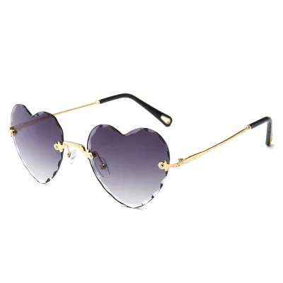 

Fashion heart frame gafas de sol UV400 shade sunglasses 2021 women, 7 color
