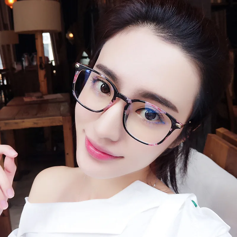

New anti-blue glasses tr90 frame female flat glasses game eyeglasses frames