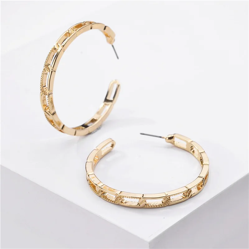 

Hot Selling Gold Plated Large Circle Hoop Earrings Exaggerate Hollow Chain Hoop Earrings For Women