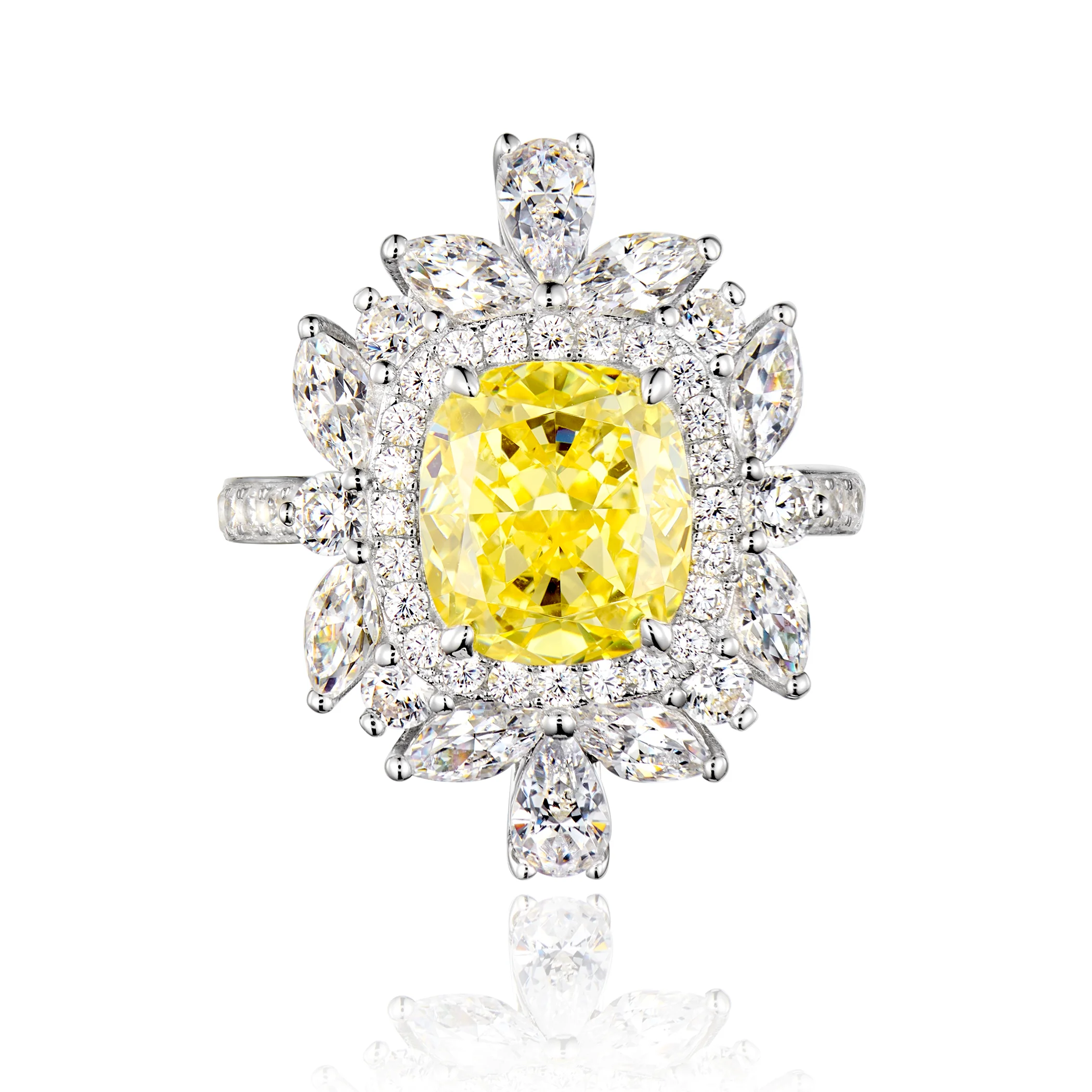 

High-end custom yellow diamond Geometric shape ring