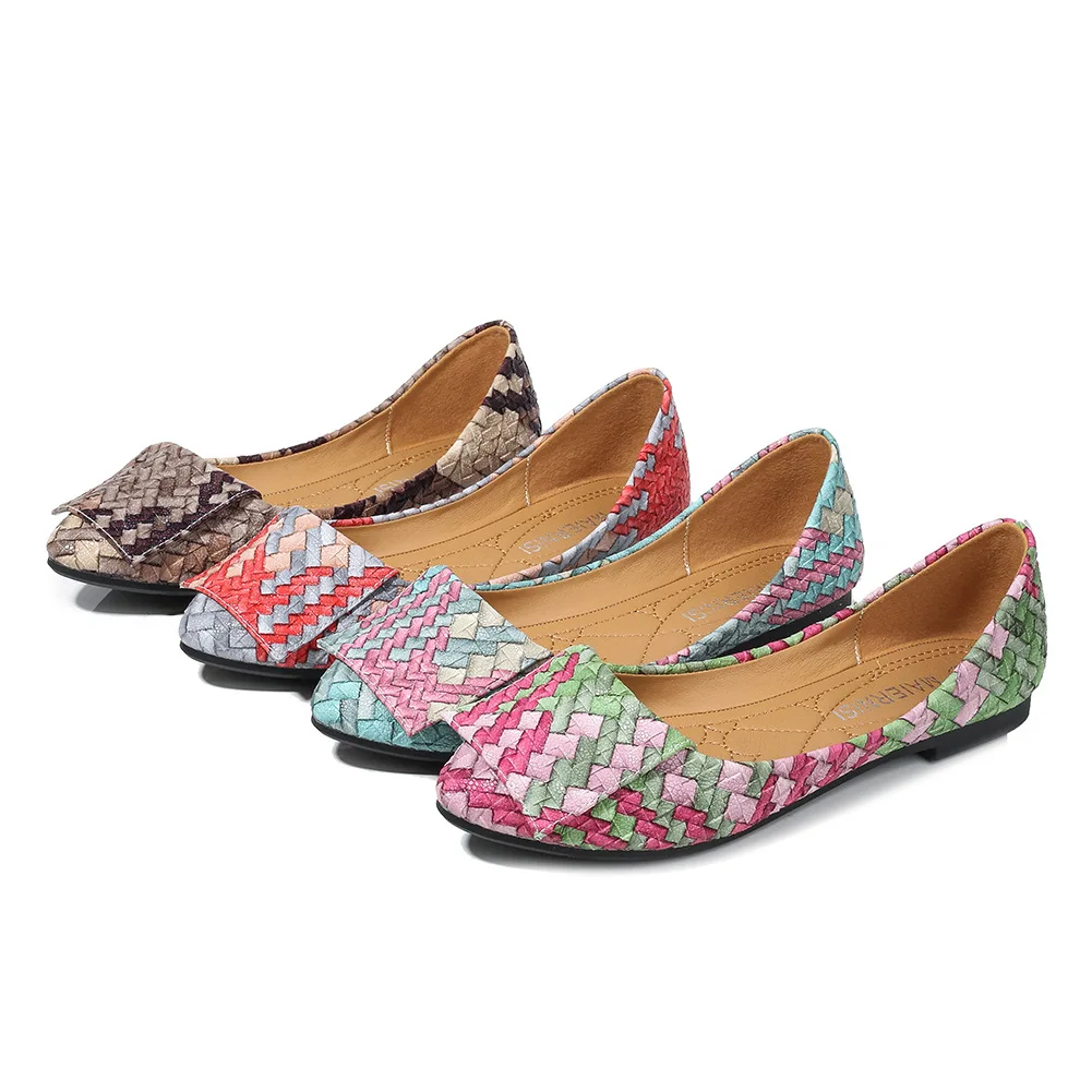 

2021 Summer New Ladies Loafers Colorful Woven Pointed Toe Breathable Casual Ladies Flat Shoes