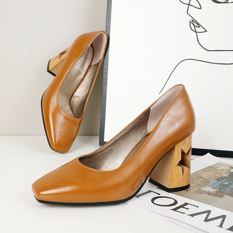 

Office Footwear for Women Star-Cutting High Heel Spring Elegant Ladies Thick Heel Shoes, Black/brown